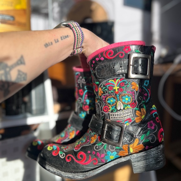 Old Gringo Klak Sugar Skull Black Leather Rainbow Biker Boots 7.5 - Picture 12 of 15